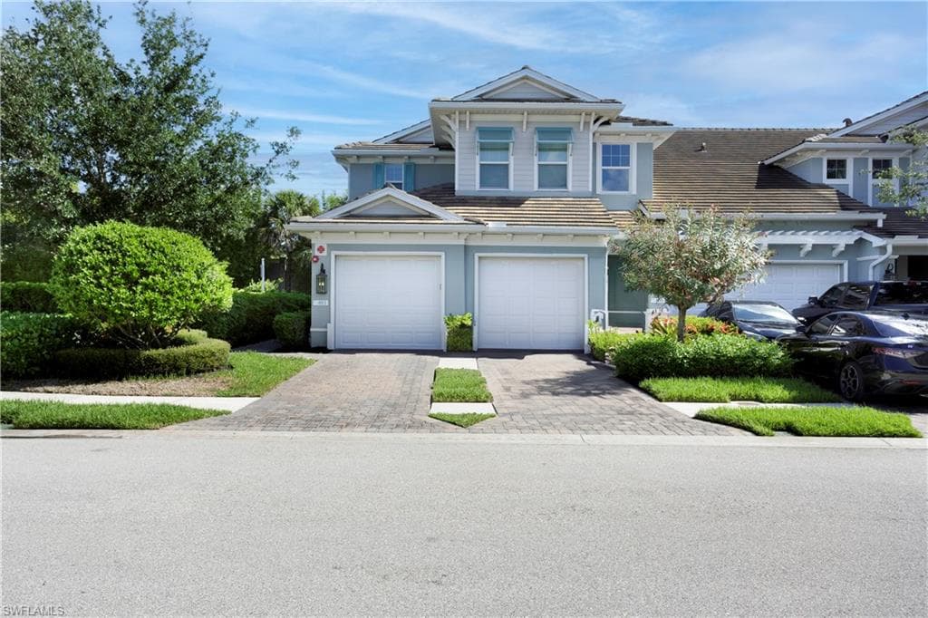 2343 Sheen LN # 401, NAPLES FL 34120-36