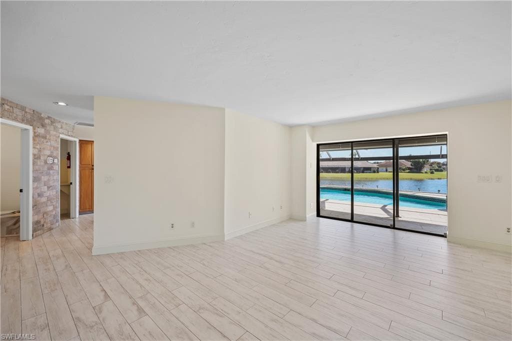 9782 Campbell CIR, NAPLES FL 34109-5