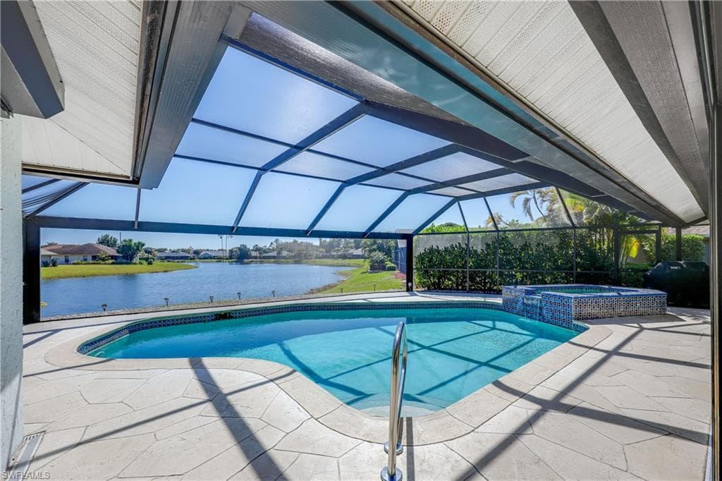 9782 Campbell CIR, NAPLES FL 34109-20