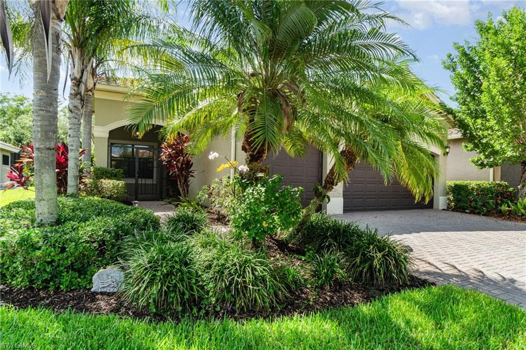 11544 Stonecreek CIR, FORT MYERS FL 33913-1