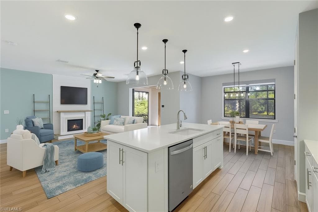 9034 Bexley DR, FORT MYERS FL 33967-9