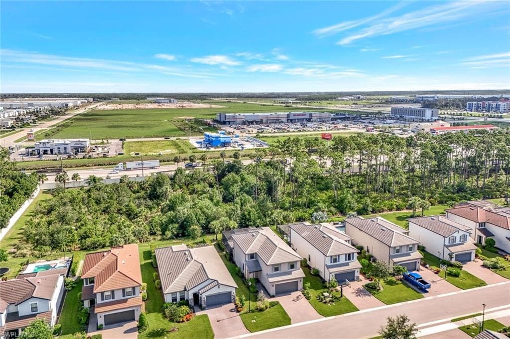 9034 Bexley DR, FORT MYERS FL 33967-32