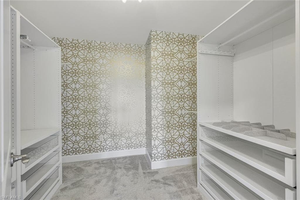 9034 Bexley DR, FORT MYERS FL 33967-17