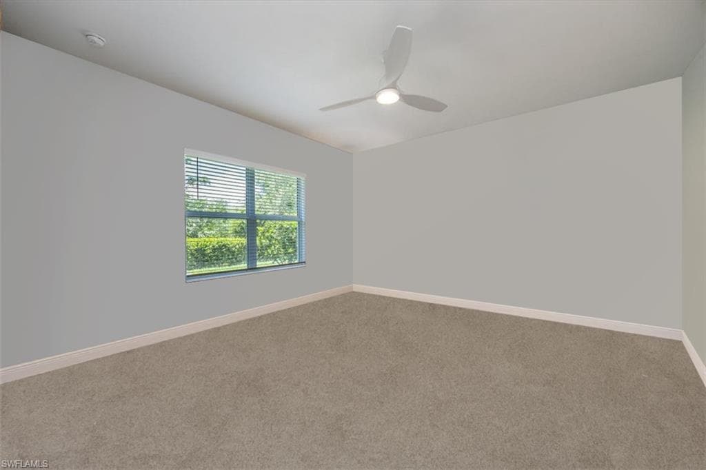 2401 Ariane DR, NAPLES FL 34112-5