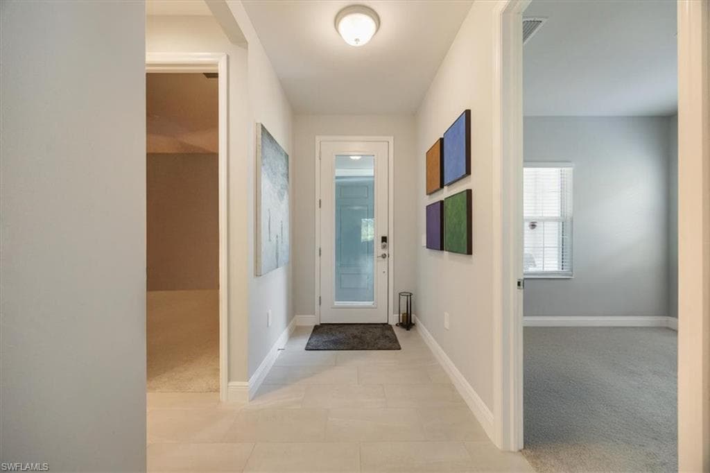 2401 Ariane DR, NAPLES FL 34112-4