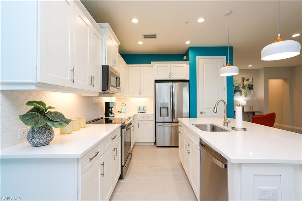 2665 Seychelles CIR # 1907, NAPLES FL 34112-31