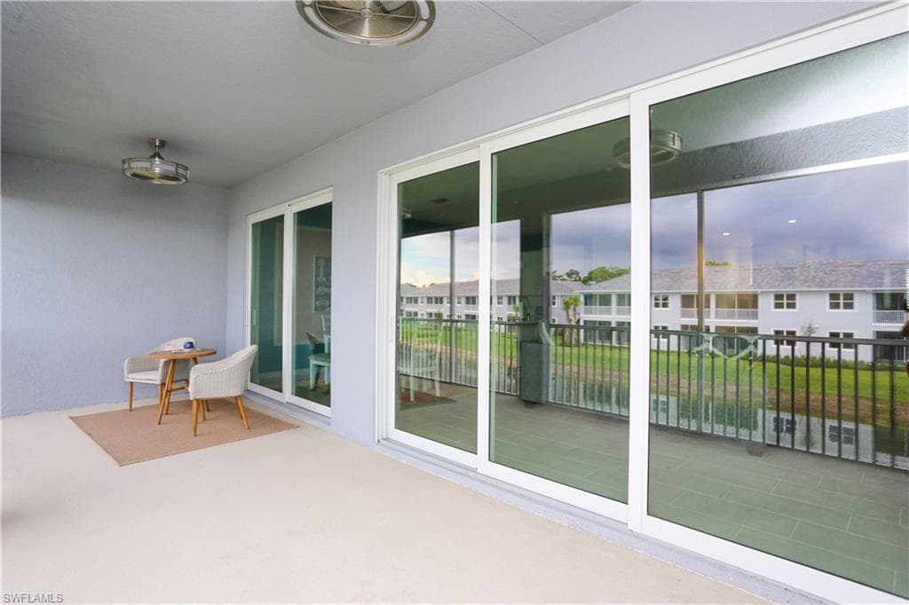 2665 Seychelles CIR # 1907, NAPLES FL 34112-8