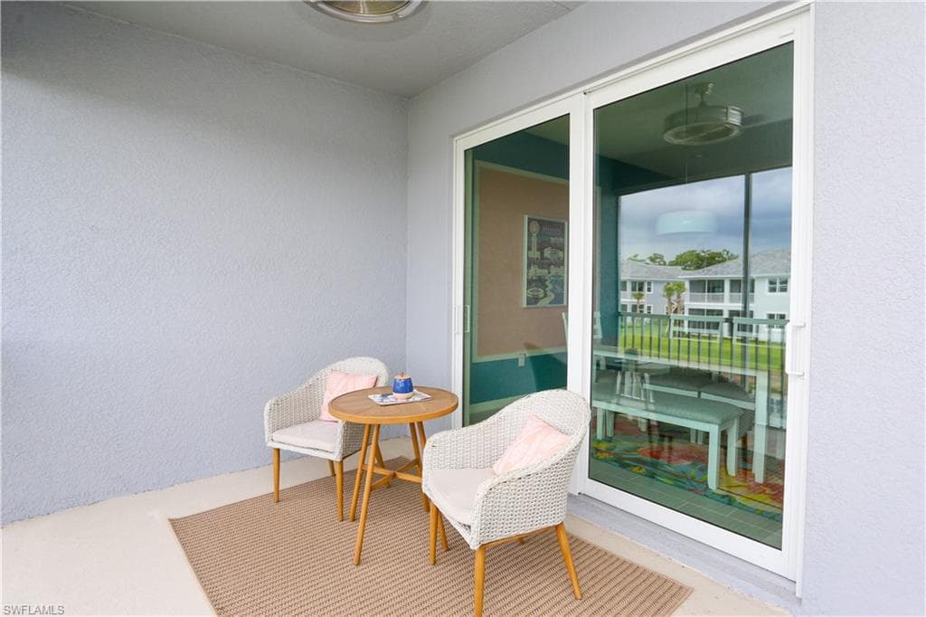 2665 Seychelles CIR # 1907, NAPLES FL 34112-9