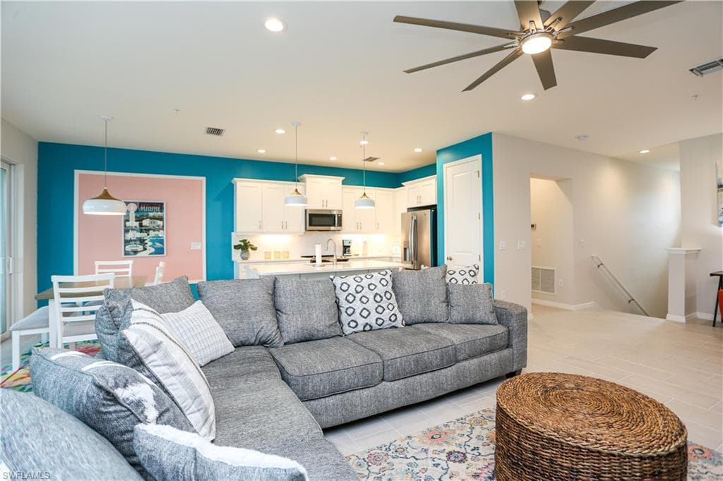 2665 Seychelles CIR # 1907, NAPLES FL 34112-44