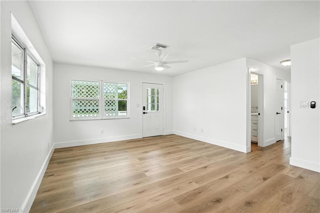 1336 Highlands DR, NAPLES FL 34103-2