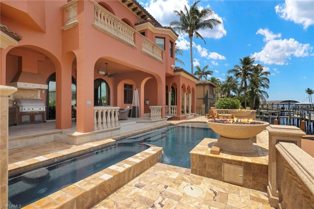 841 Cypress Lake CIR, FORT MYERS FL 33919-5