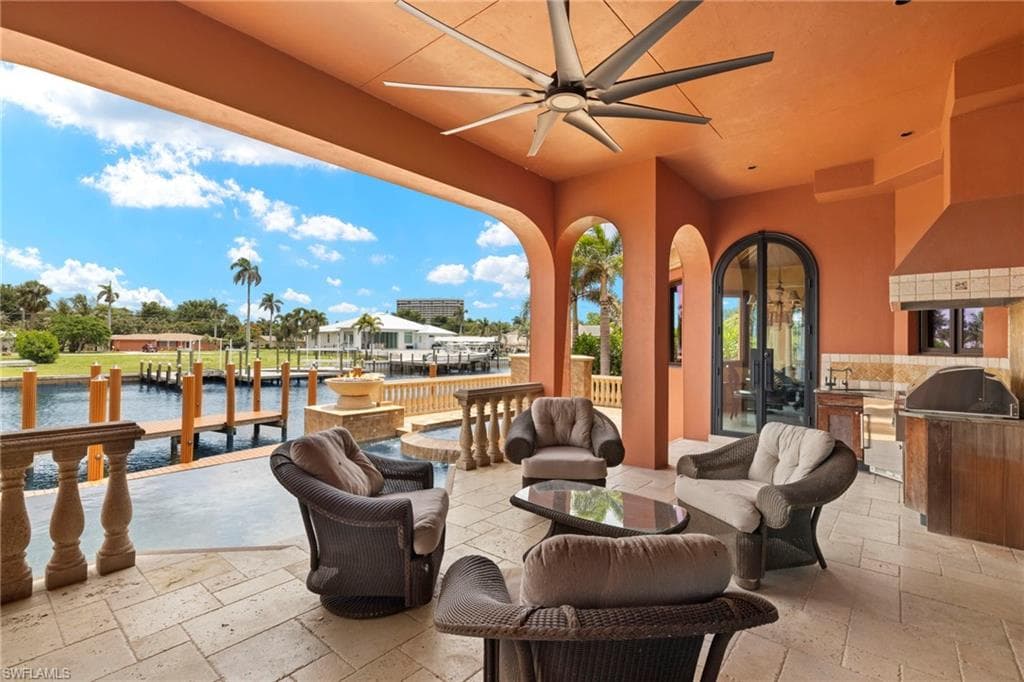 841 Cypress Lake CIR, FORT MYERS FL 33919-33