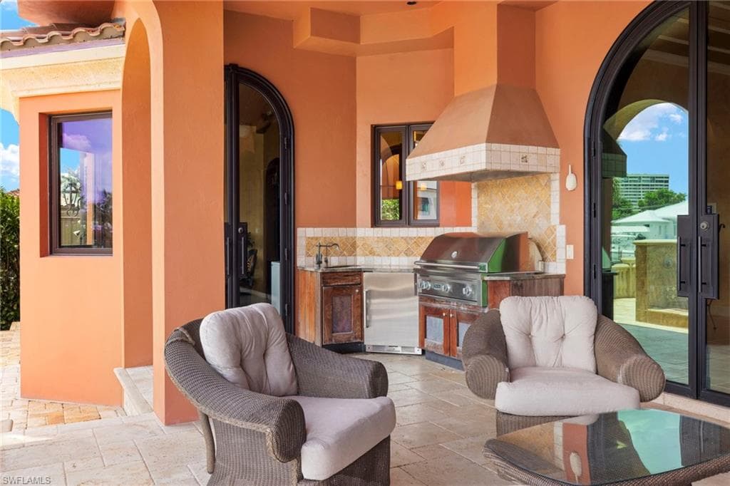 841 Cypress Lake CIR, FORT MYERS FL 33919-32