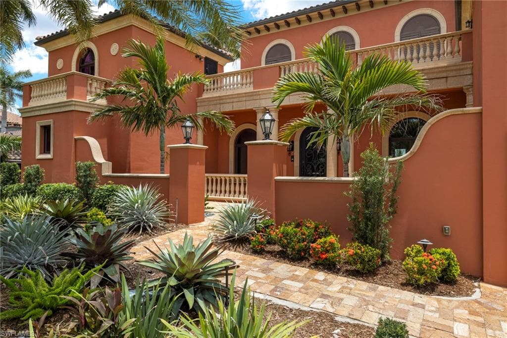 841 Cypress Lake CIR, FORT MYERS FL 33919-49