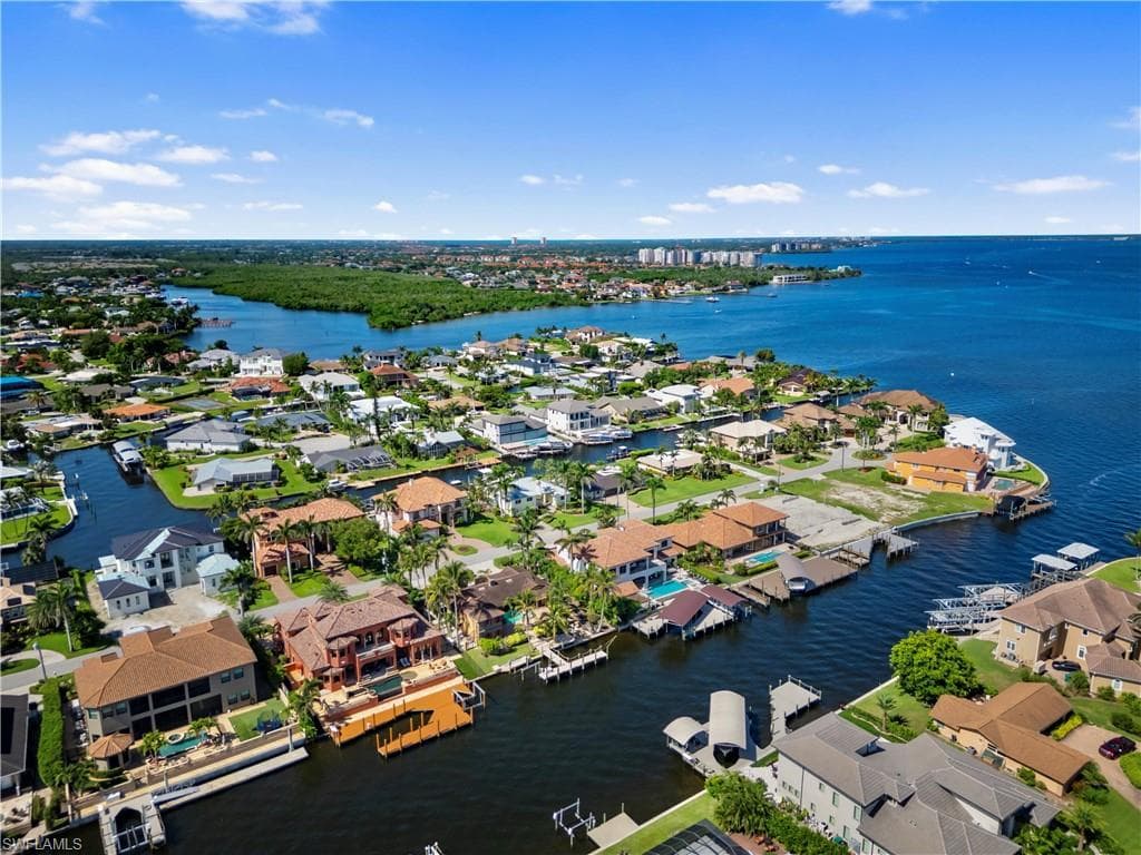 841 Cypress Lake CIR, FORT MYERS FL 33919-43