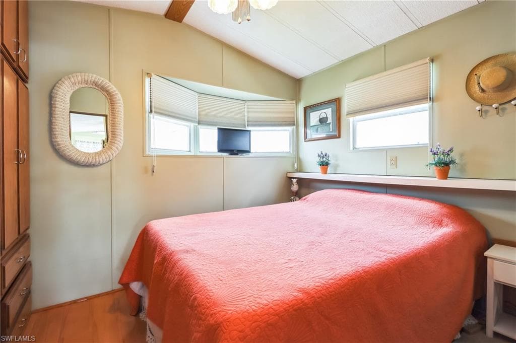 3213 Debbie LN, BONITA SPRINGS FL 34134-17