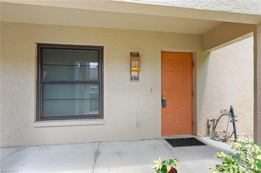 15320 Moonraker CT # 206, NORTH FORT MYERS FL 33917-3