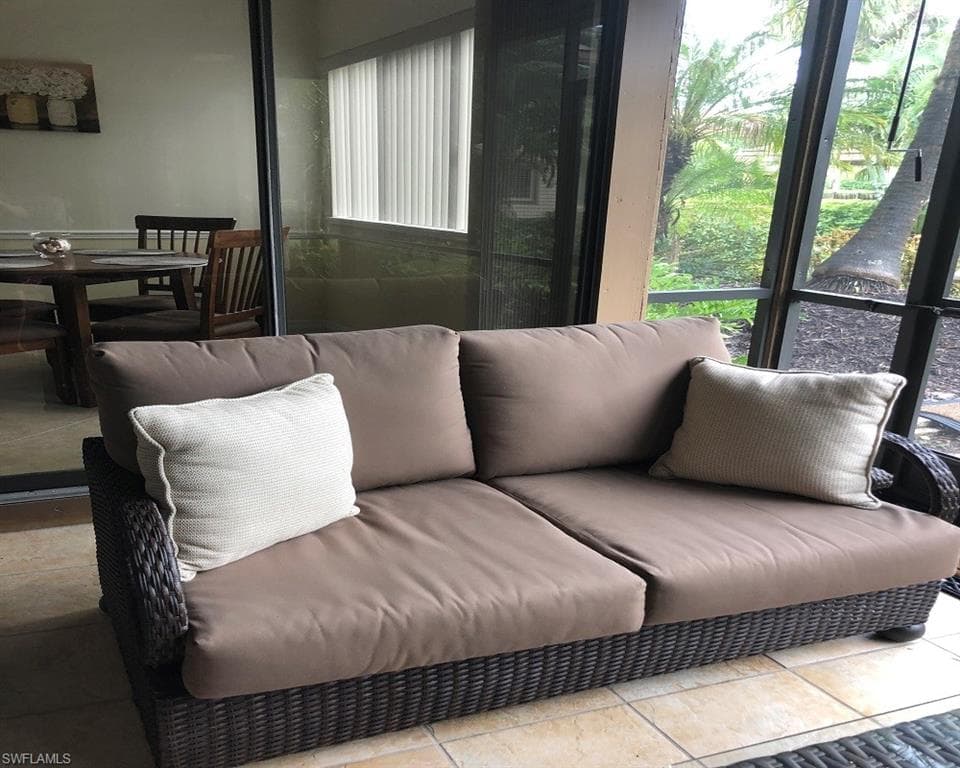 64 4th ST # B101, BONITA SPRINGS FL 34134-20