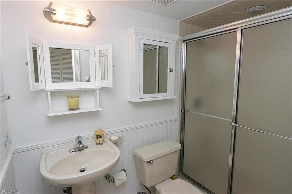 640 2nd ST S # 2, NAPLES FL 34102-17