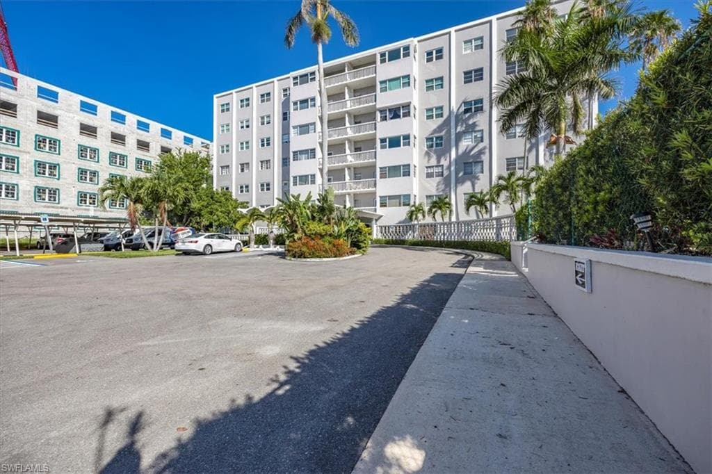 1900 Clifford ST # 301, FORT MYERS FL 33901-3