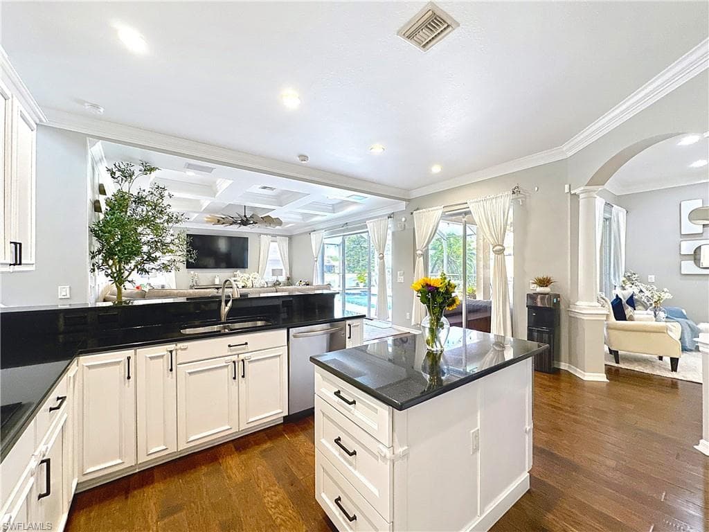 3032 Via Rialto ST, FORT MYERS FL 33905-4