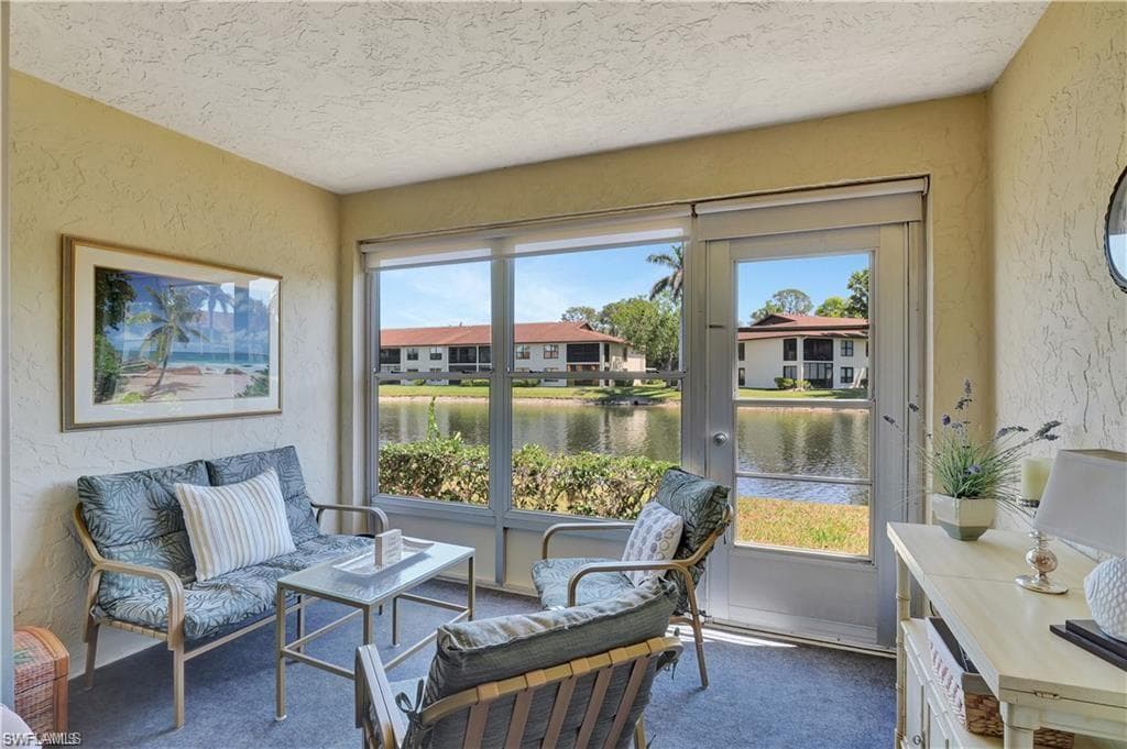 360 Charlemagne BLVD # D105, NAPLES FL 34112-8