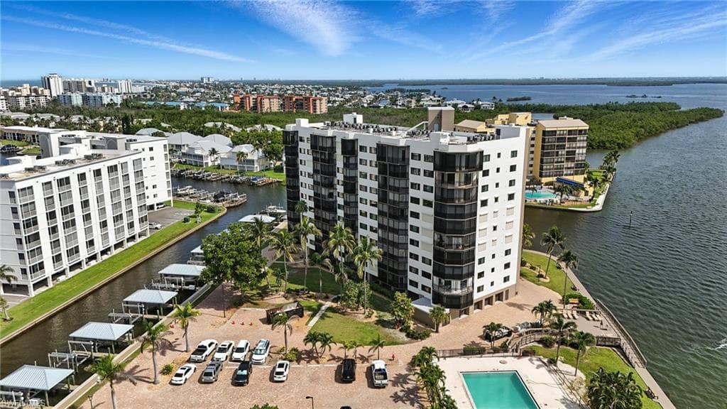 4265 Bay Beach LN # 226, FORT MYERS BEACH FL 33931-1