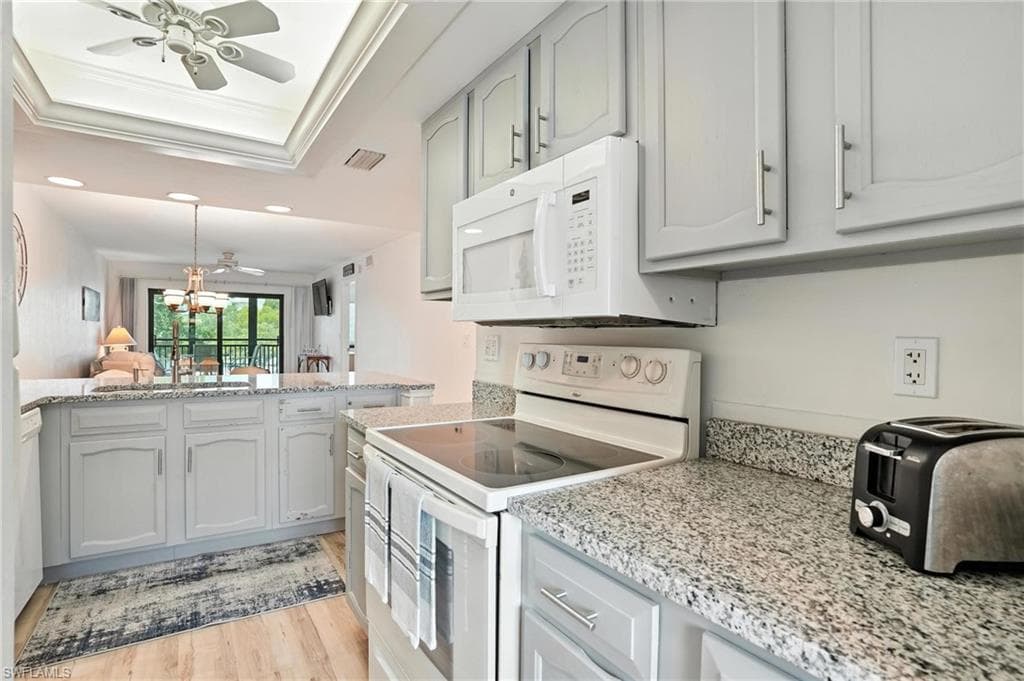 4265 Bay Beach LN # 226, FORT MYERS BEACH FL 33931-15