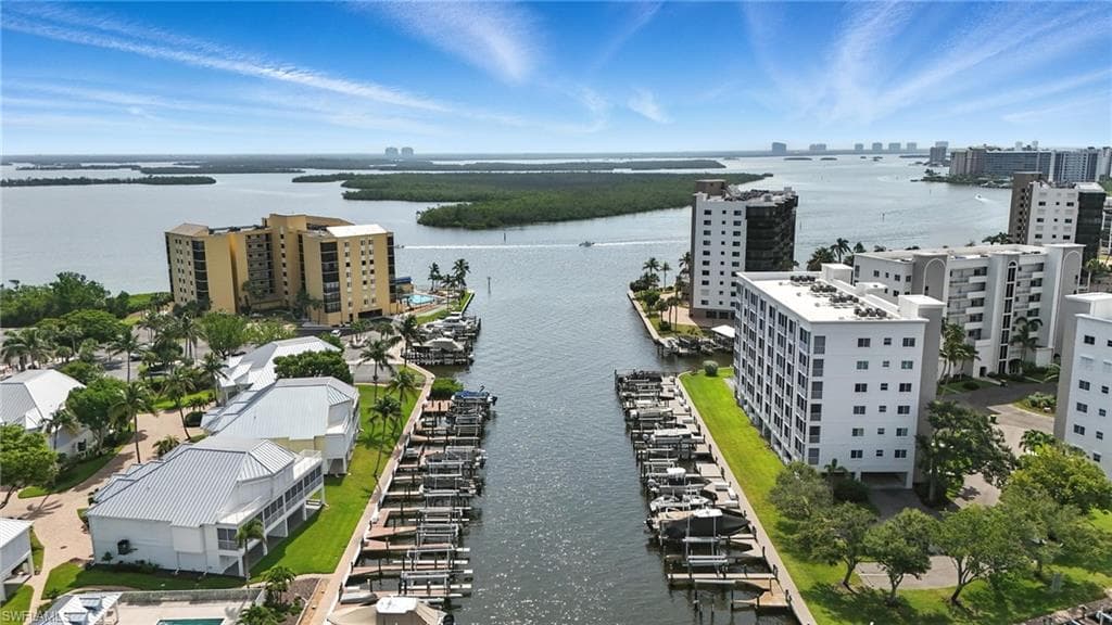 4265 Bay Beach LN # 226, FORT MYERS BEACH FL 33931-4