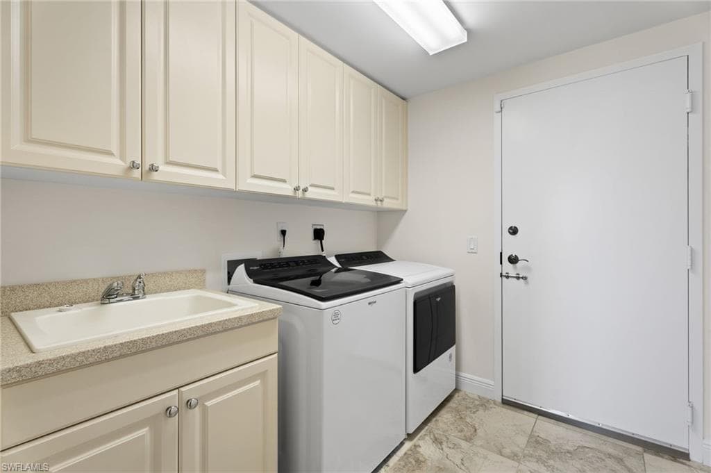 6081 Silver King BLVD # 701, CAPE CORAL FL 33914-37