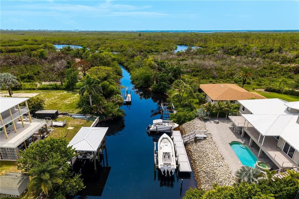 4975 Mederia LN, ESTERO FL 33928-46