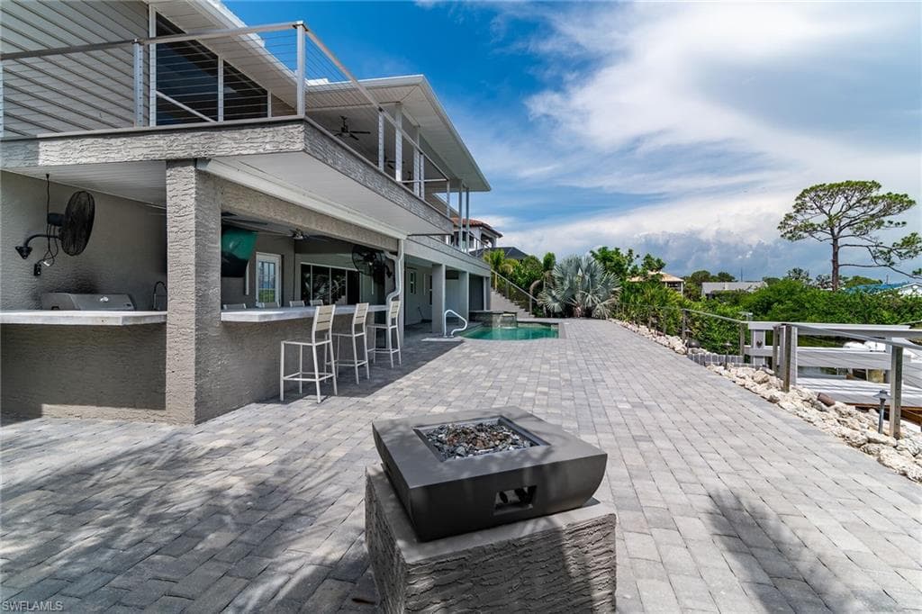 4975 Mederia LN, ESTERO FL 33928-21