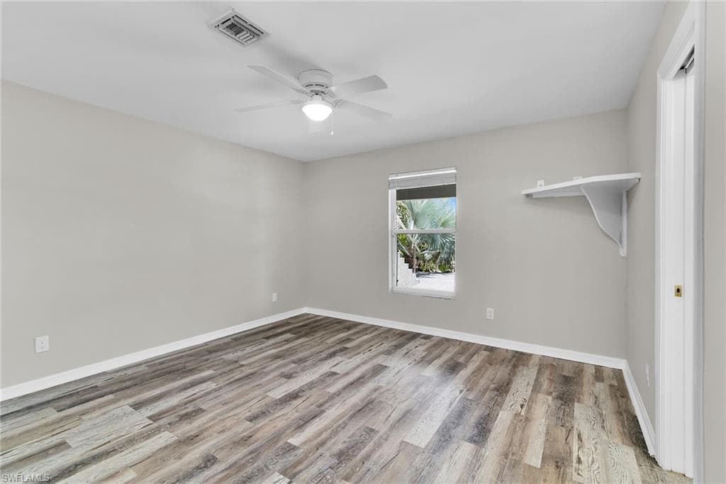 4975 Mederia LN, ESTERO FL 33928-37