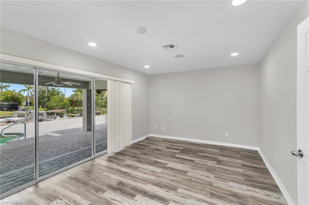 4975 Mederia LN, ESTERO FL 33928-36