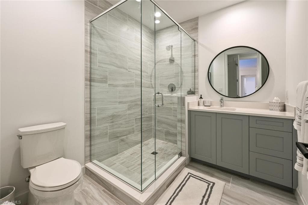 1115 Central AVE # 243, NAPLES FL 34102-22