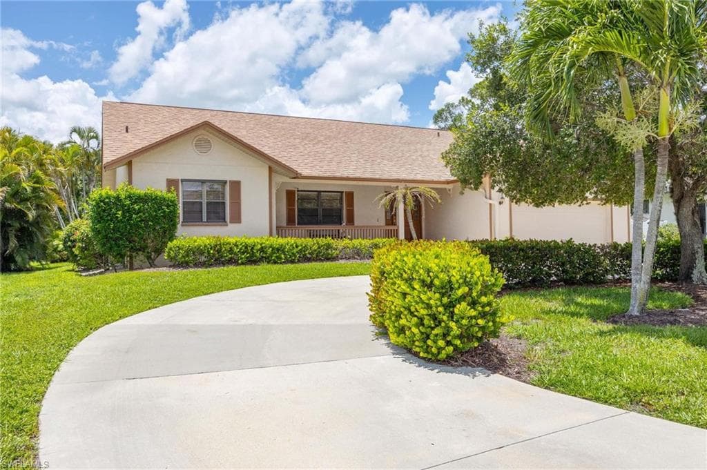 116 Sharwood DR, NAPLES FL 34110-5