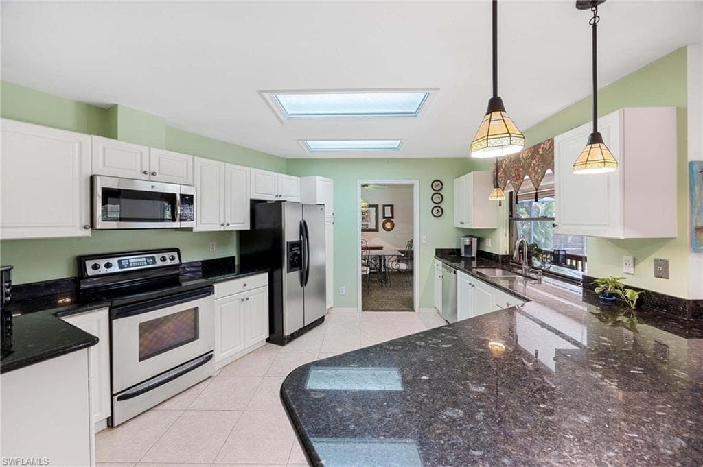 116 Sharwood DR, NAPLES FL 34110-16