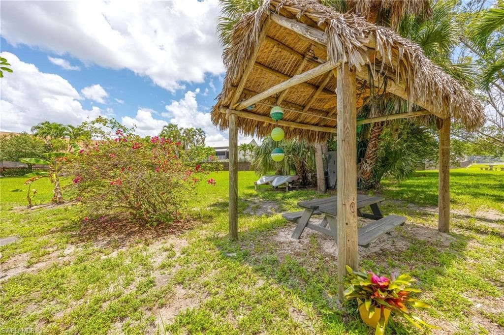 116 Sharwood DR, NAPLES FL 34110-32