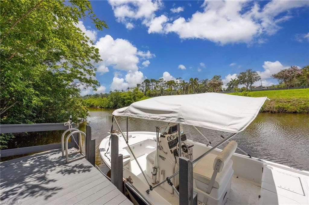 116 Sharwood DR, NAPLES FL 34110-36