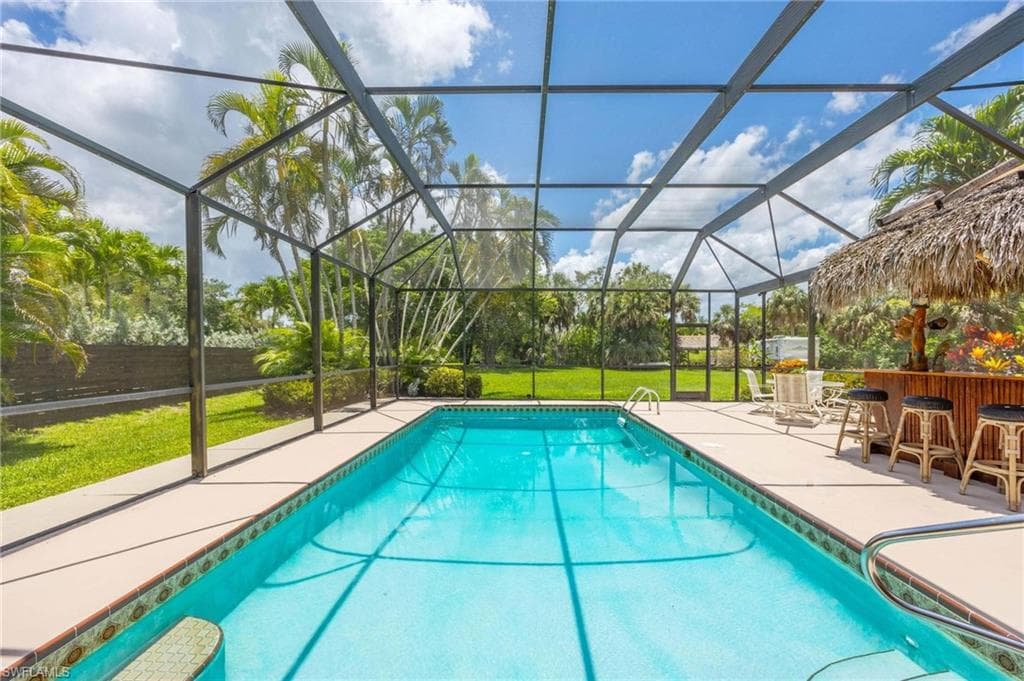 116 Sharwood DR, NAPLES FL 34110-30