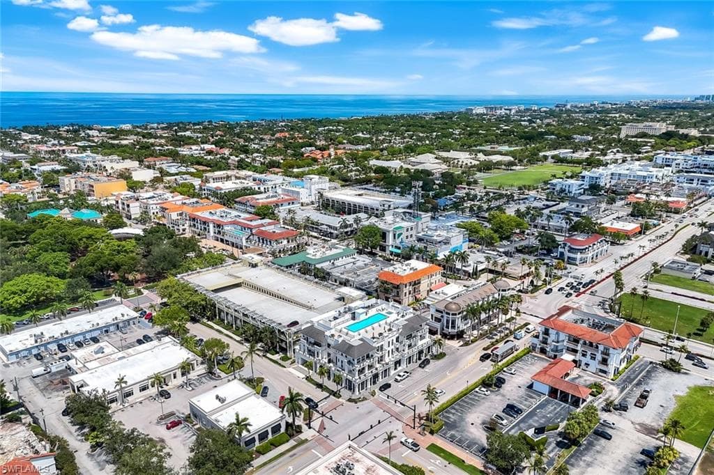 875 6th AVE S # 303, NAPLES FL 34102-41