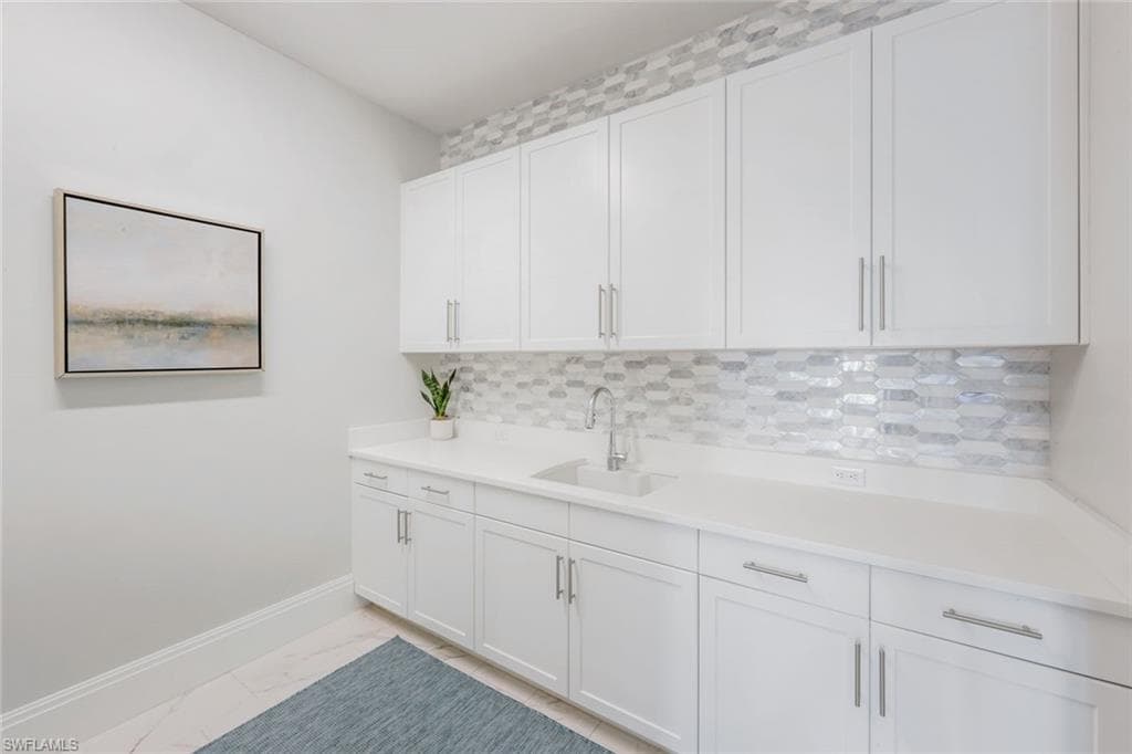 875 6th AVE S # 303, NAPLES FL 34102-21