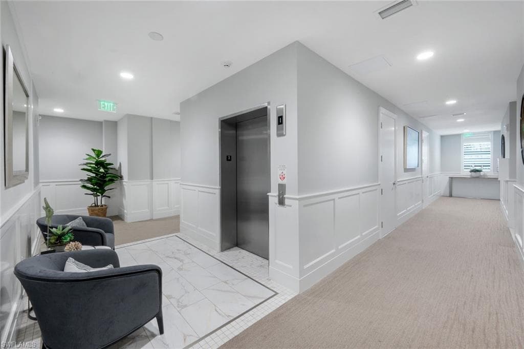 875 6th AVE S # 303, NAPLES FL 34102-28