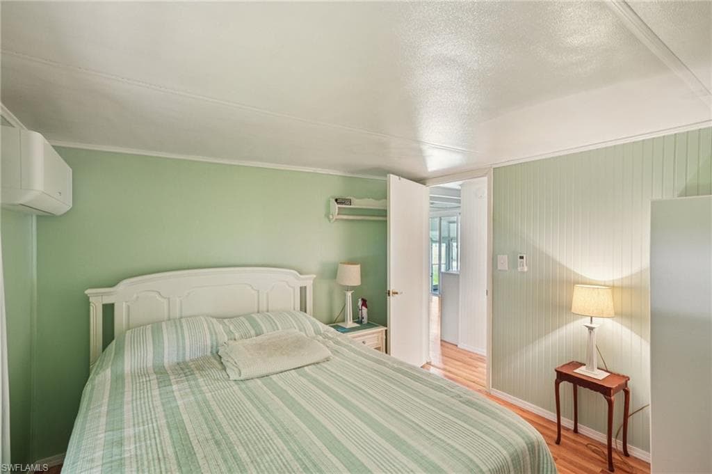 104 Willow LN # 30, NAPLES FL 34114-17