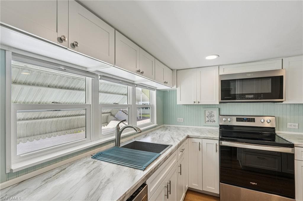 104 Willow LN # 30, NAPLES FL 34114-14