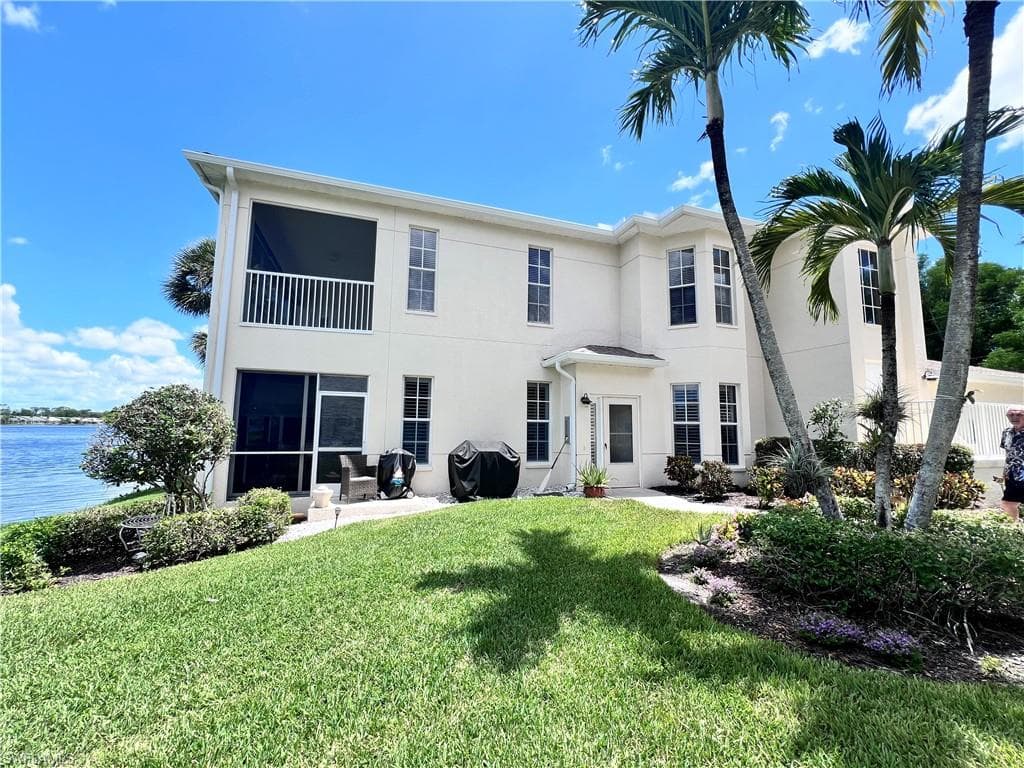 3250 W Crown Pointe BLVD # 101, NAPLES FL 34112-31