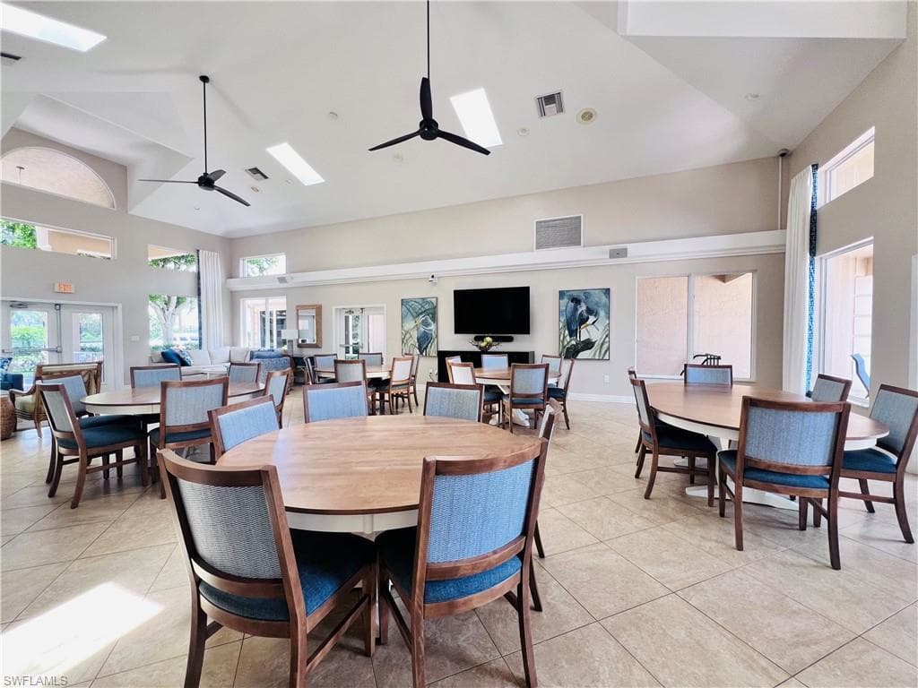 3250 W Crown Pointe BLVD # 101, NAPLES FL 34112-37