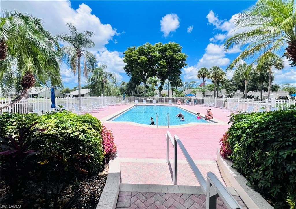 3250 W Crown Pointe BLVD # 101, NAPLES FL 34112-40