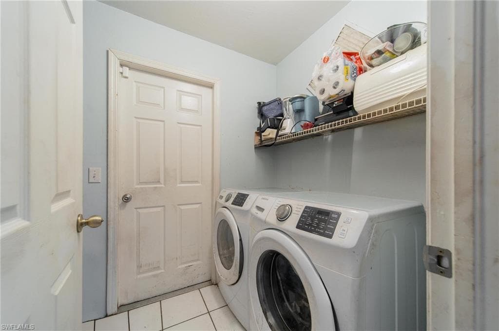 718 Fargo DR, FORT MYERS FL 33913-15