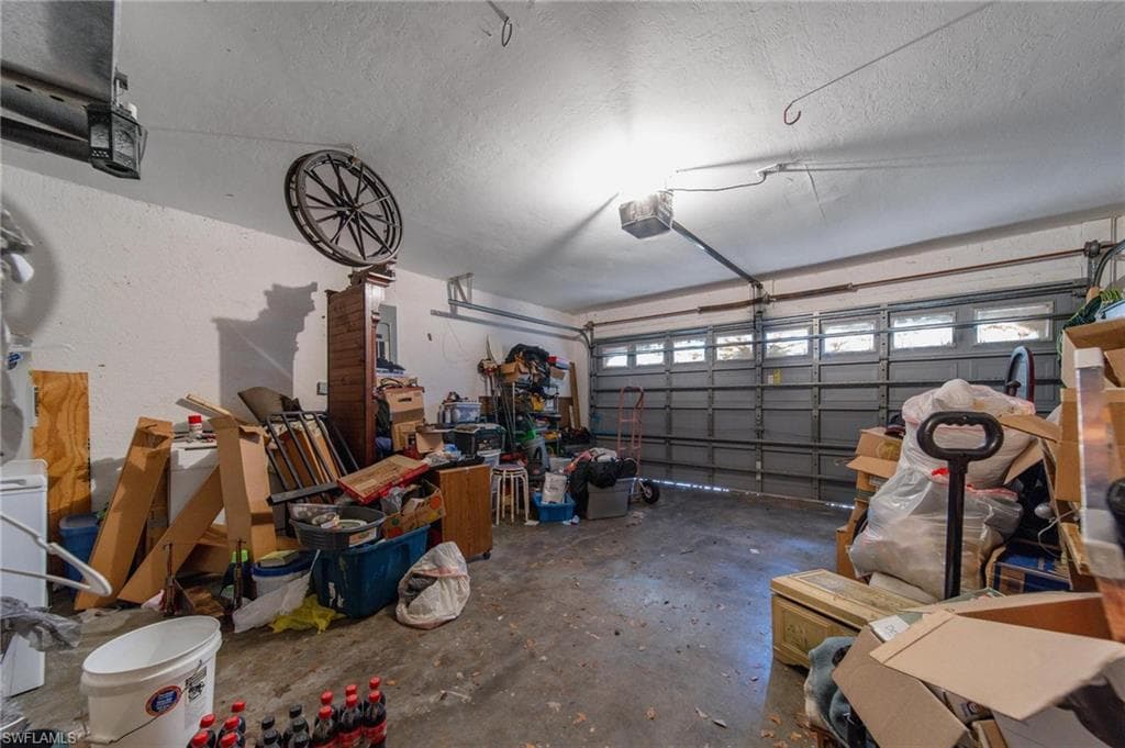 718 Fargo DR, FORT MYERS FL 33913-10